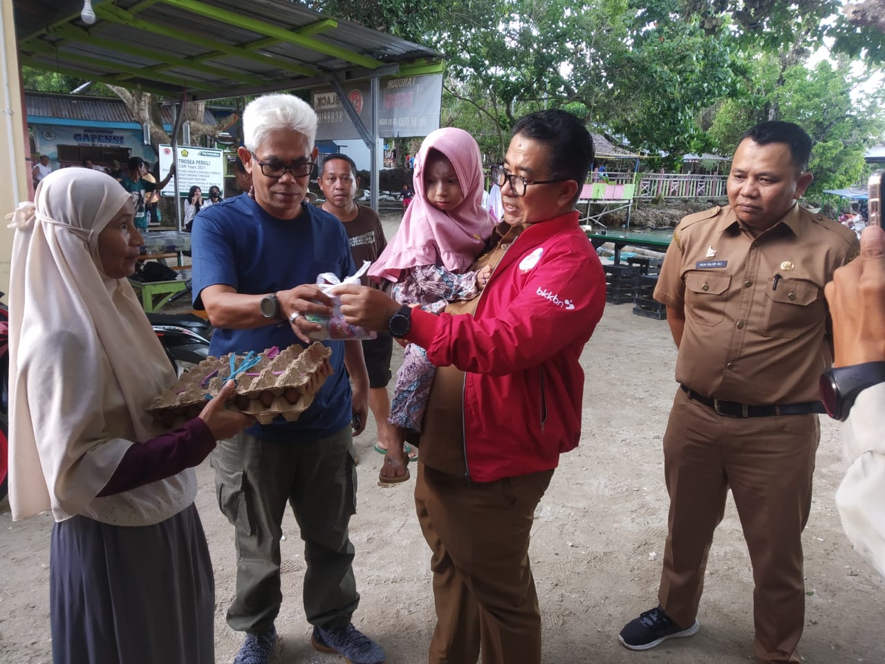 Usai Dikukuhkan Sebagai Kakak Asuh, Akmal Malik Langsung Sasar Keluarga Beresiko Stunting di Karampuang